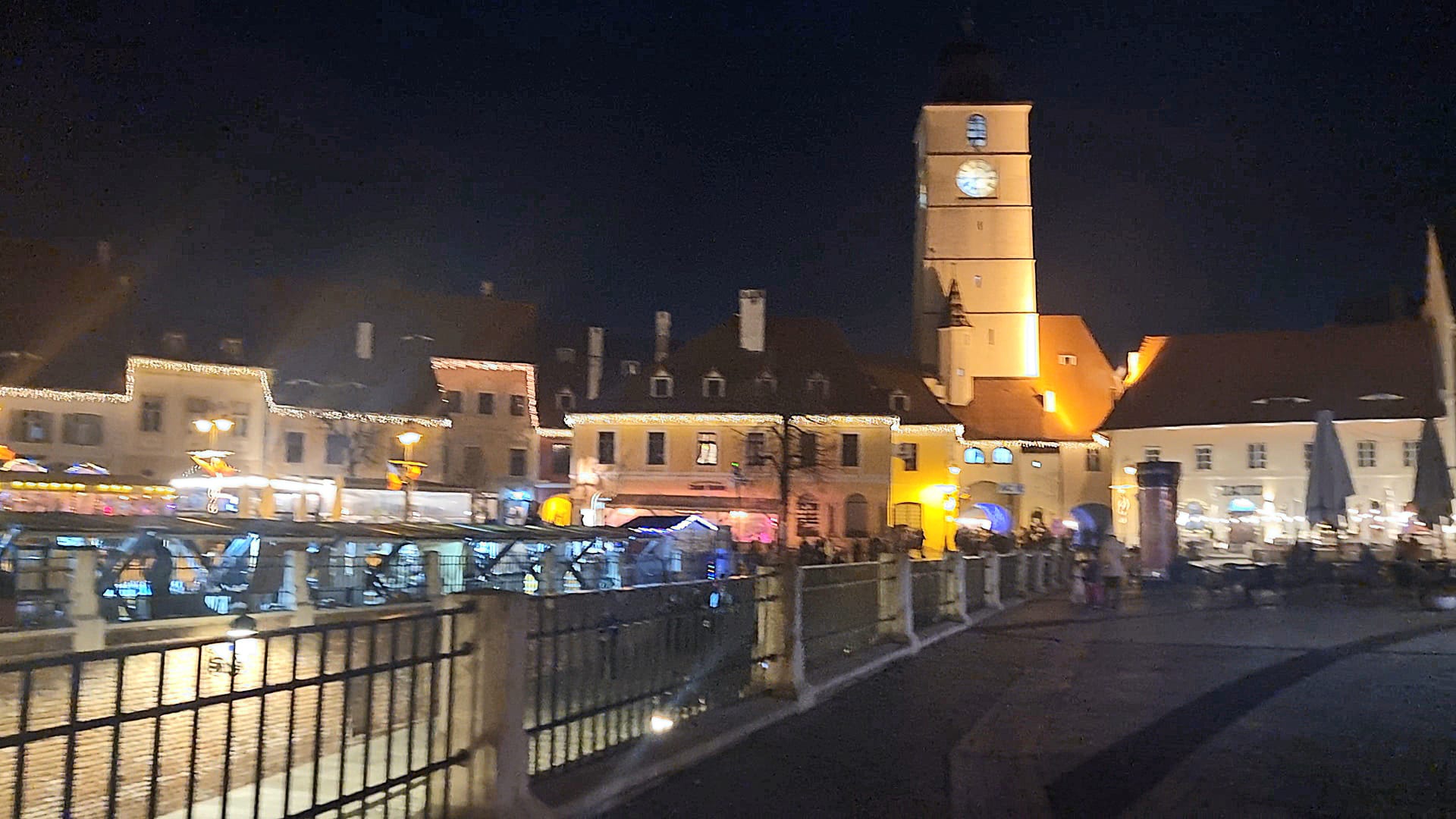 La pas prin Piata Mica din Sibiu. O destinatie pitoreasca a Sibiului